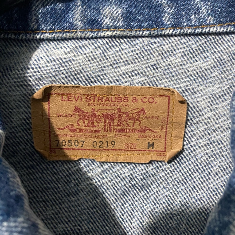 Vintage Levi’s denim jacket men’s medium - Picture 3 of 4
